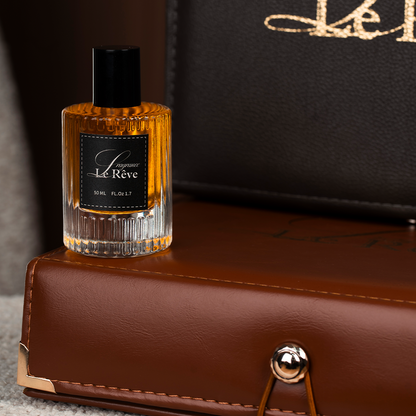 بكج الجلد الملوكي من لوريف - Leather Package By Le Reve