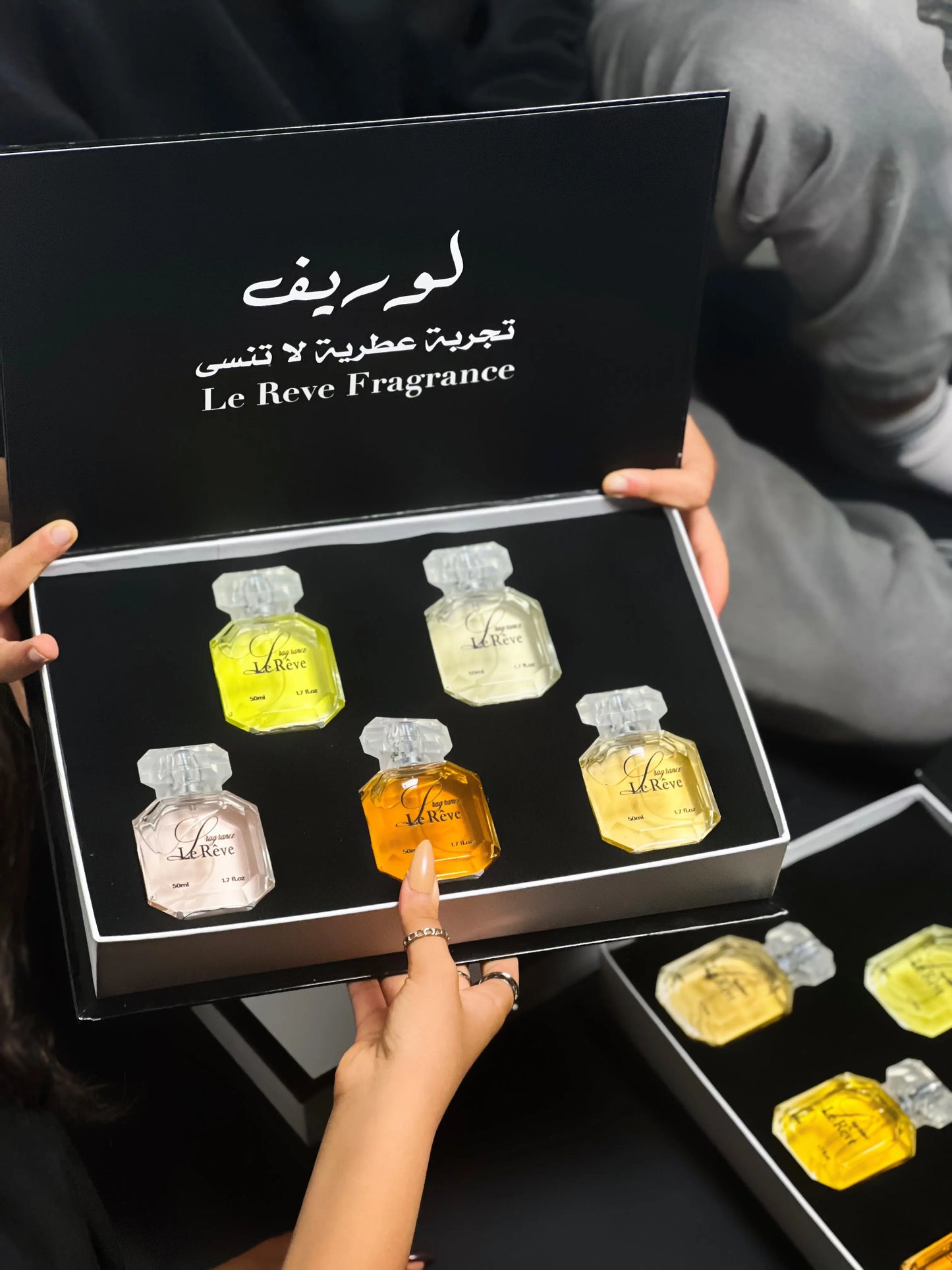 وصل أخيرا البكج المميز لعام 2025 الجديد فقط من شركة لوريف Le Reve Fragrance
