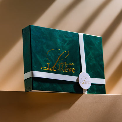 البكج المميز الملوكي من لوريف 2025